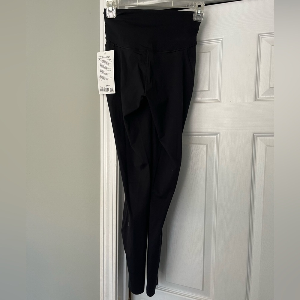 Black Lululemon leggings- Base Pace HR 28’ never worn size 4